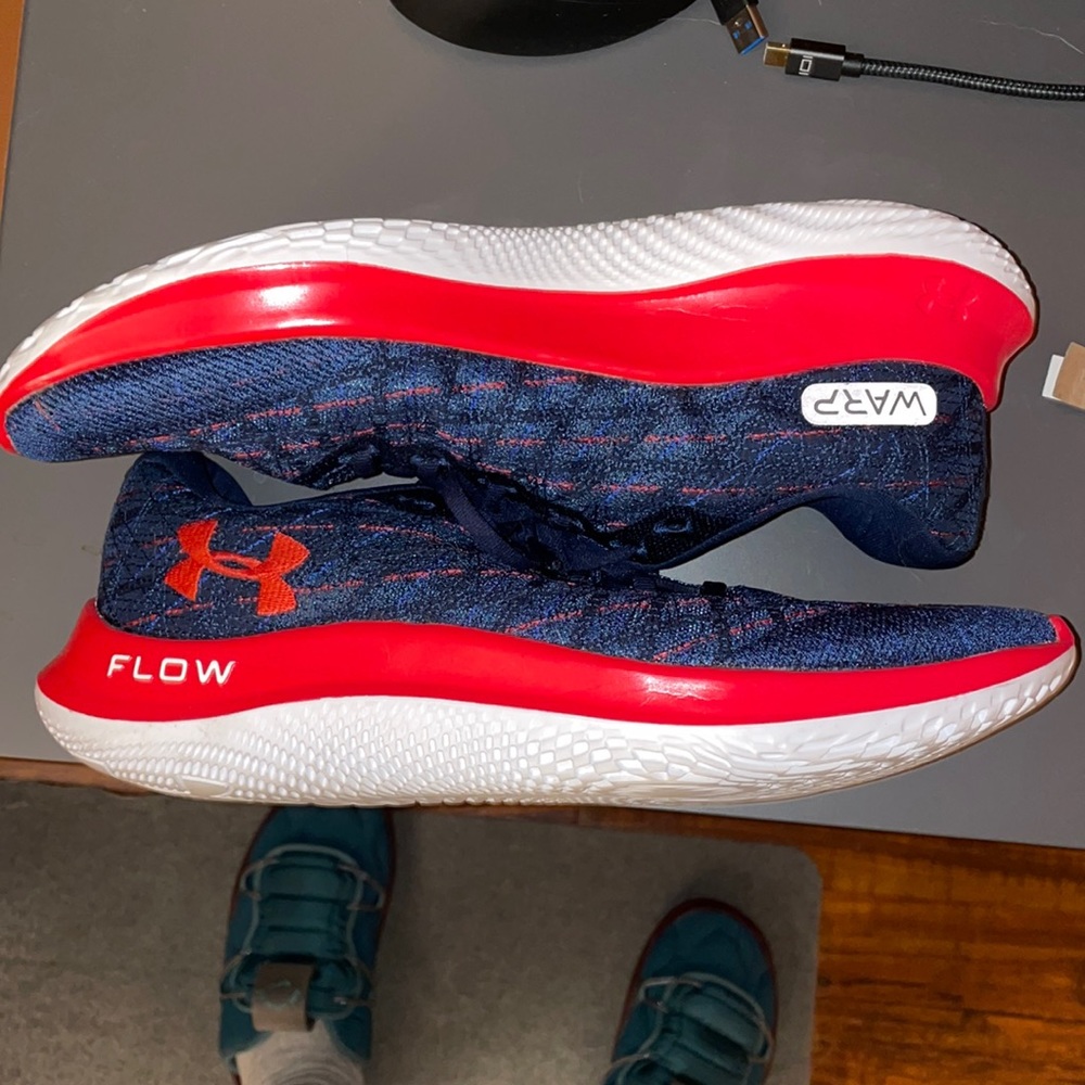 Under Armour Flow Velociti